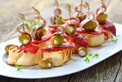 canape au anchois et olive