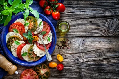 assiete de salade caprese